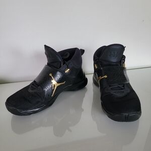 Air Jordans - Black And Gold Court Shoes